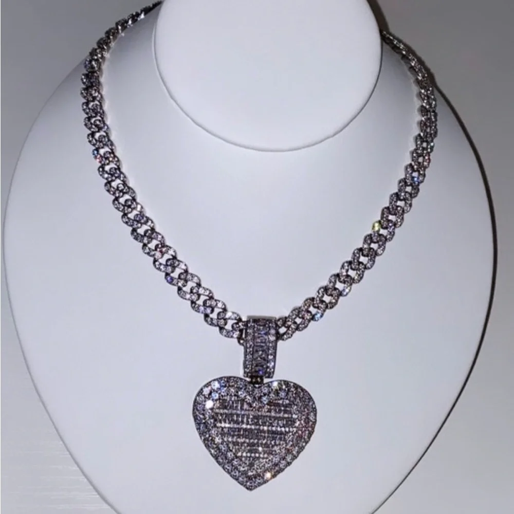 Silver Heart Pendant Necklace 16inch